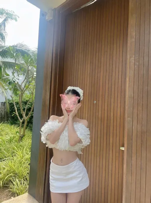 THANH THẢO 2K3, NHẸ NHÀNG, TINH TẾ, XINH GÁI, DA TRẮNG VÚ, BÍM HỒNG HÀO, CHIỀU KHÁCnH, THÂN THIỆ - Gái gọi 777